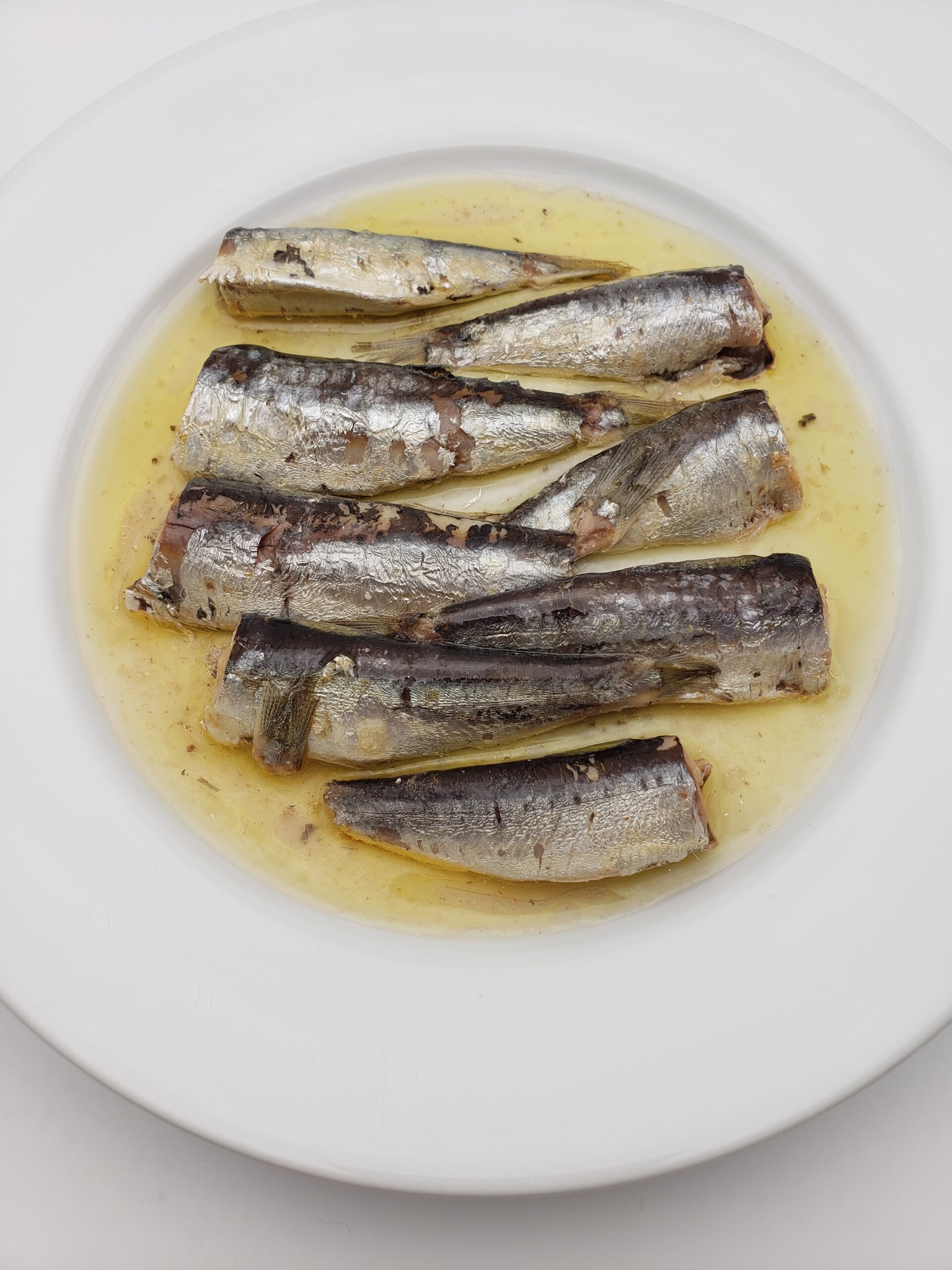 Trata Sardines in Olive Oil Rainbow Tomatoes Garden